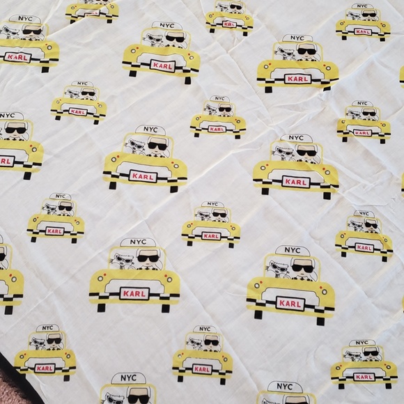 NWT Karl Lagerfeld Ikonik Print Silk Modal Large Square Frayed Edges Black Scarf - Picture 7 of 15